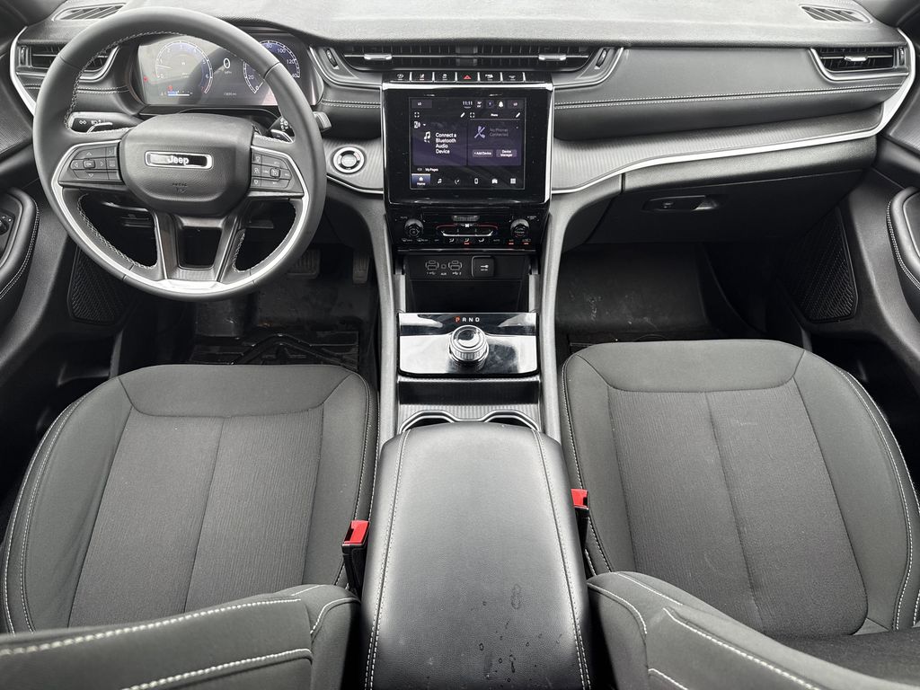 2025 Jeep Grand Cherokee L Laredo White at Classic Elite Chevrolet Sugar Land