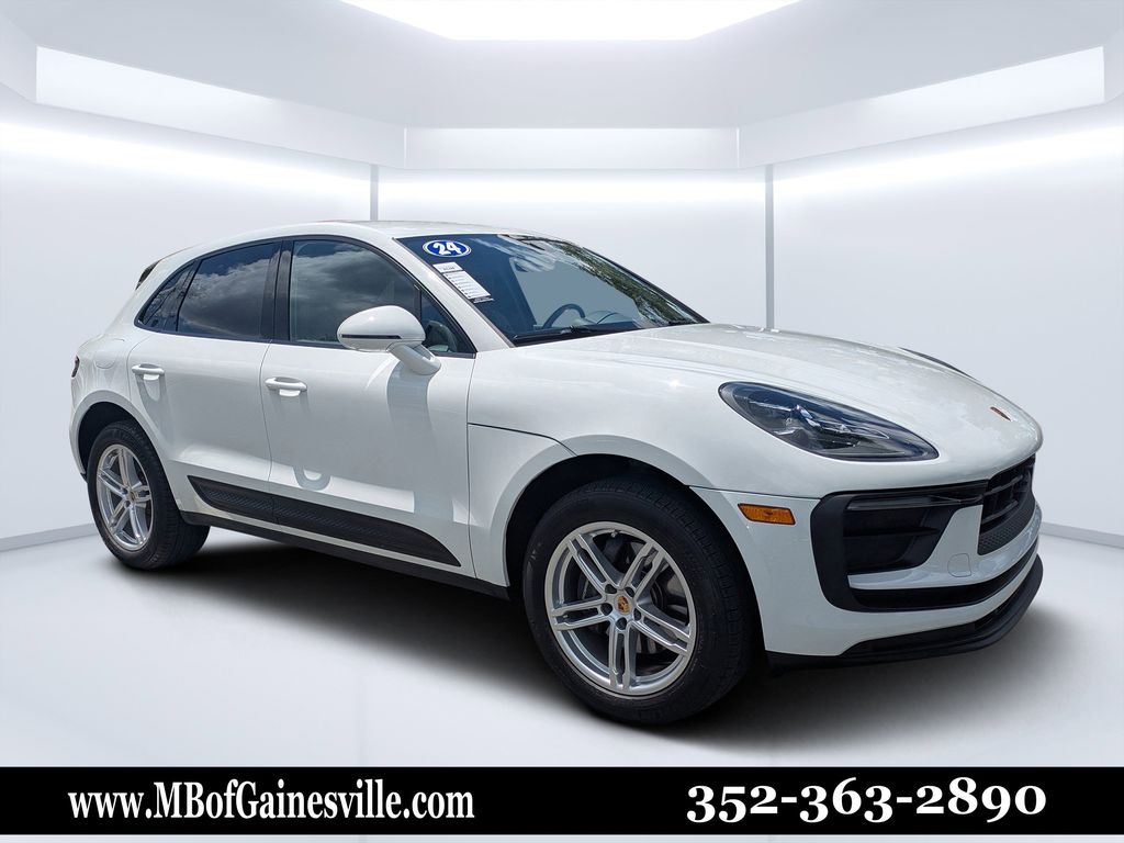 White 2024 Porsche Macan AWD SUV / Crossover All-Wheel Drive 7-Speed Dual Clutch