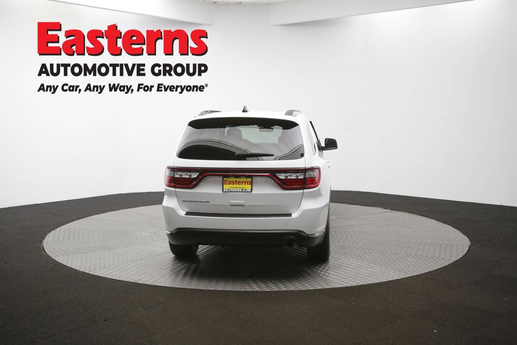 Used 2023 White Dodge SXT image 34