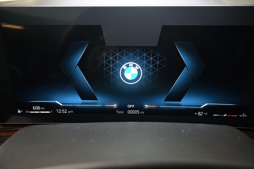 Thumbnail: 2026 BMW X5 - 26