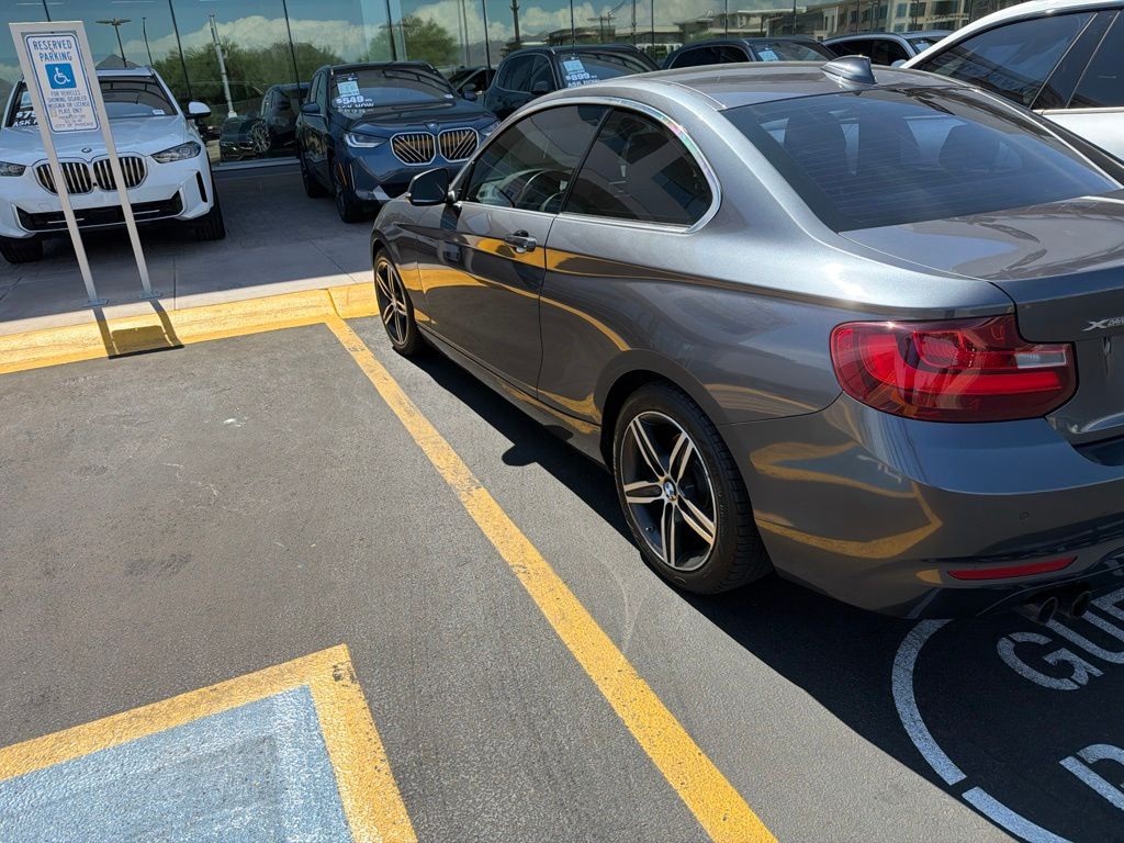 Thumbnail: 2017 BMW 2 Series - 4