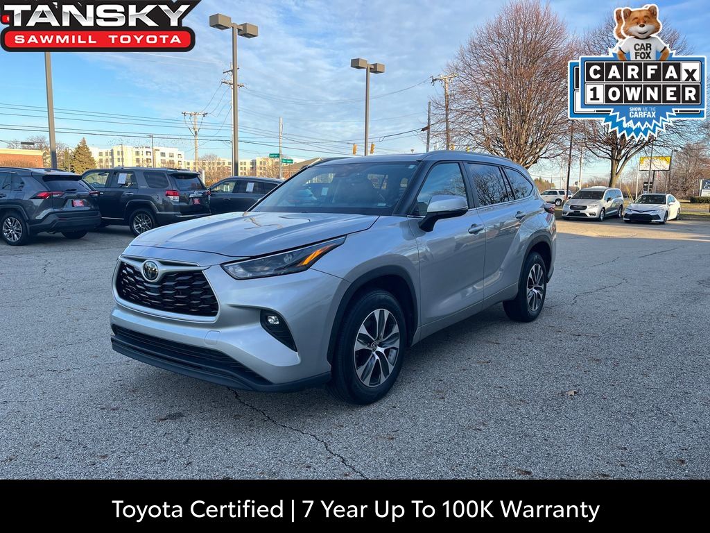 2024 Toyota Highlander XLE FWD