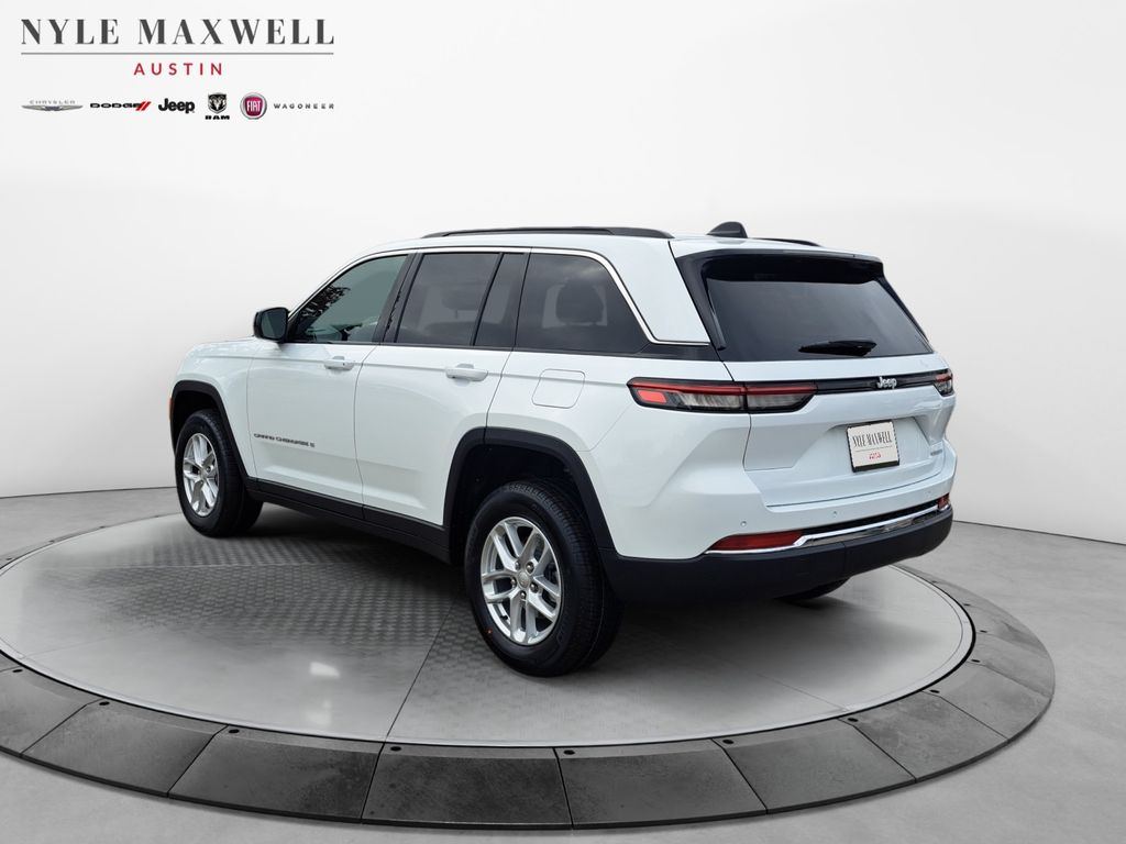 New Car 2025 Jeep Grand Cherokee  Laredo X For Sale Under $35,000 In Austin, Texas