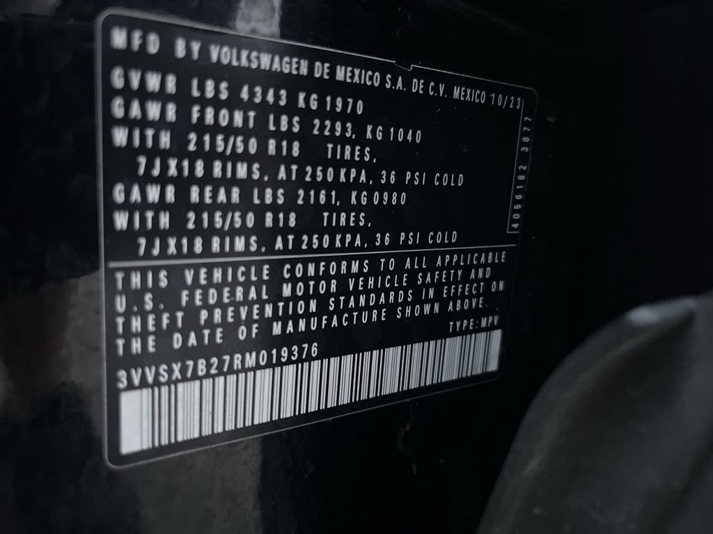 Thumbnail: 2024 Volkswagen Taos - 10