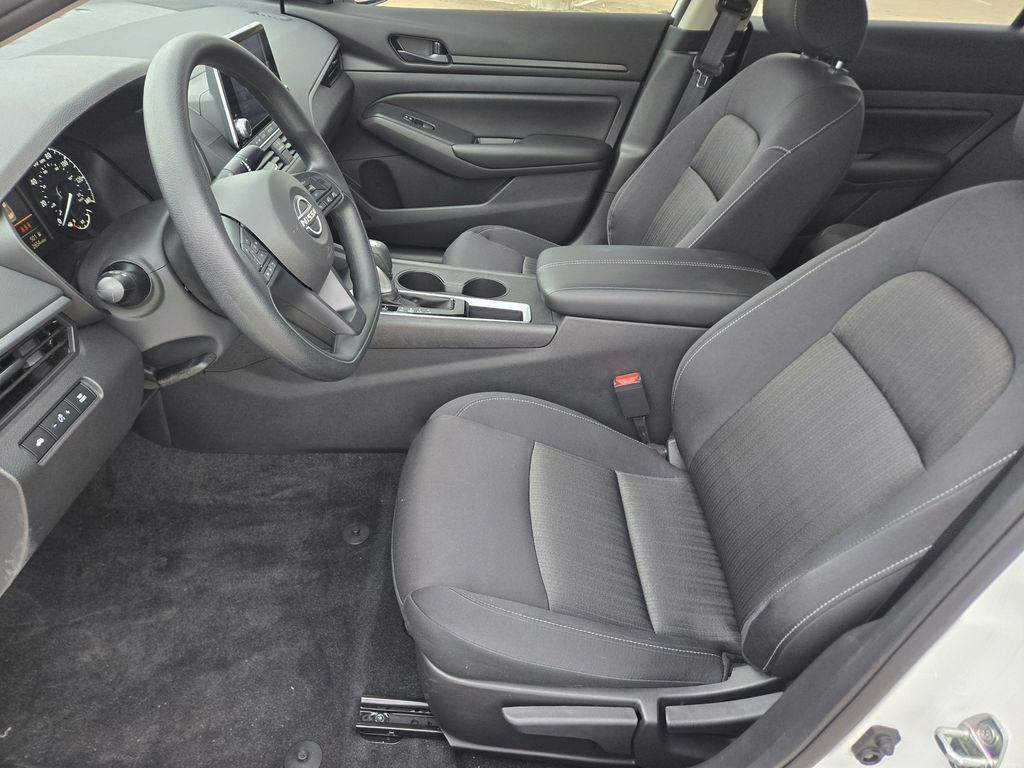 2025 Nissan Altima 2.5 S - 10