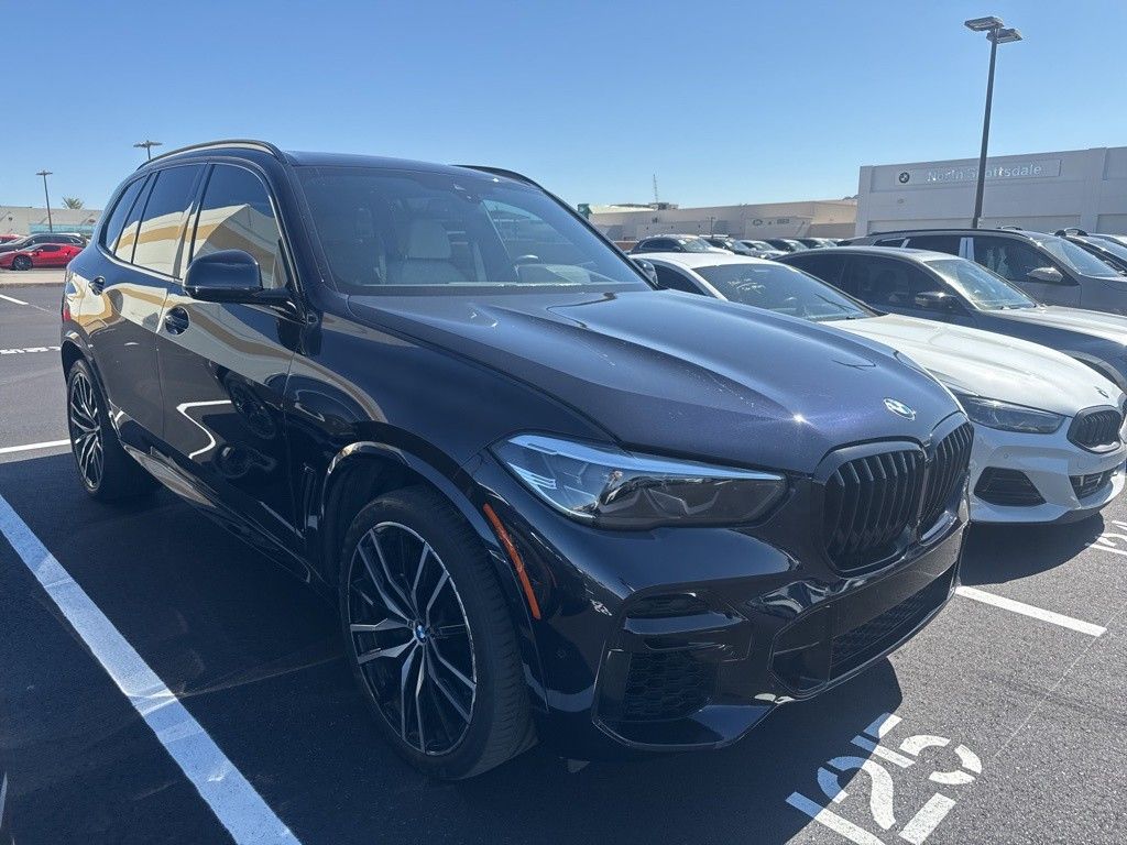 Thumbnail: 2022 BMW X5 - 2