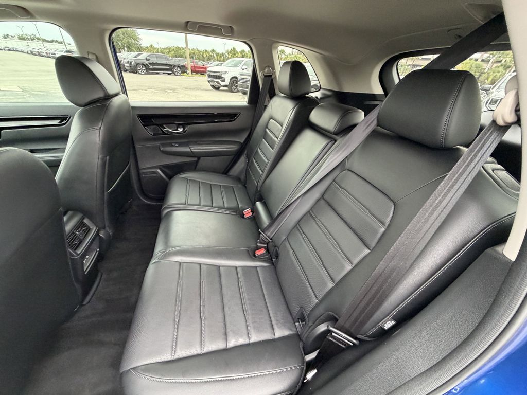 used 2025 Honda CR-V car, priced at $32,991