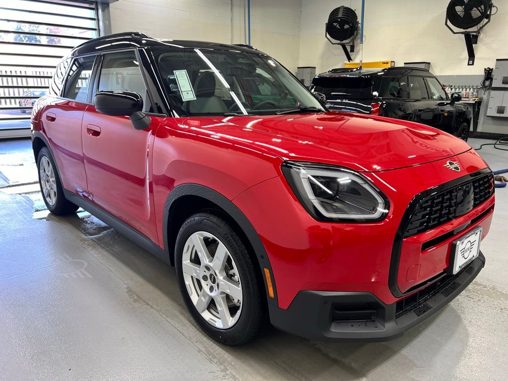 2025 MINI Cooper Countryman Base 5