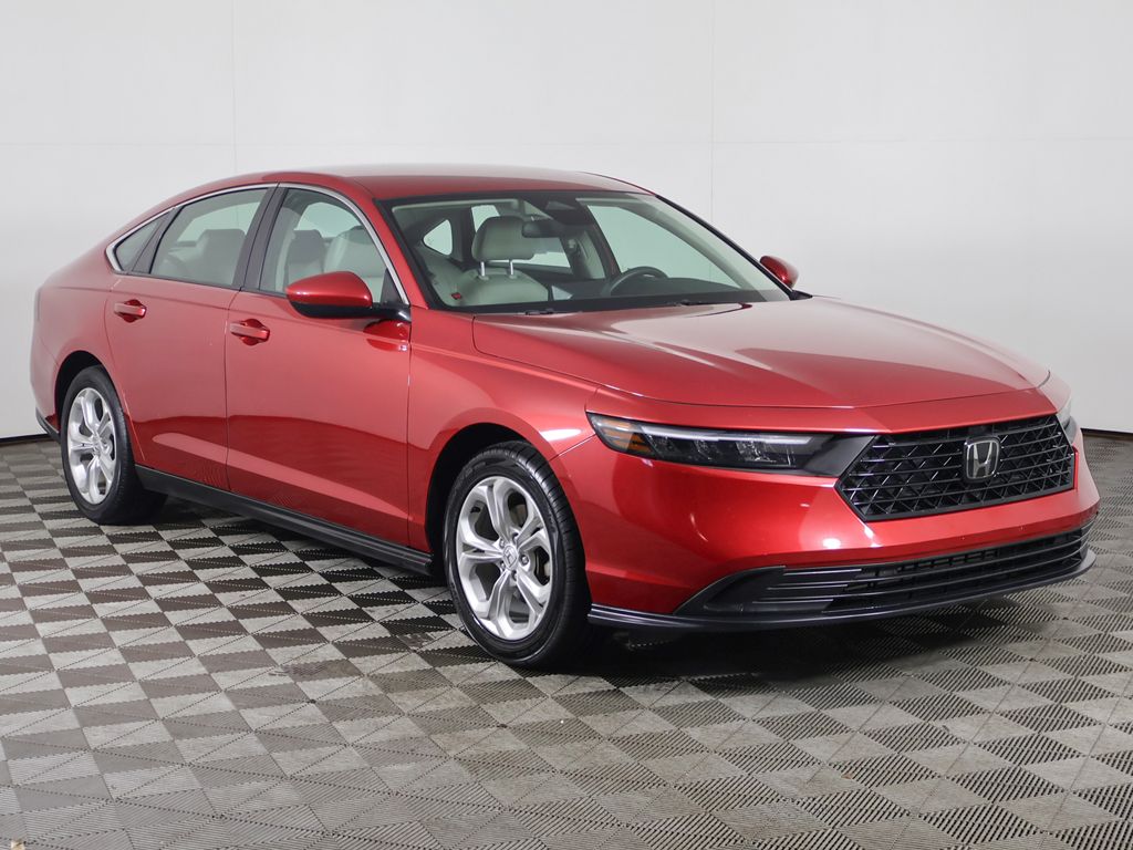 Used 2023 Red Honda LX image 43