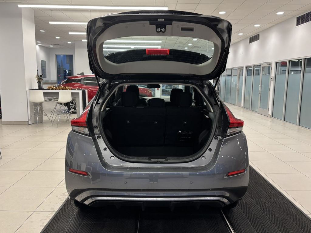 2023 Nissan Leaf SV Plus