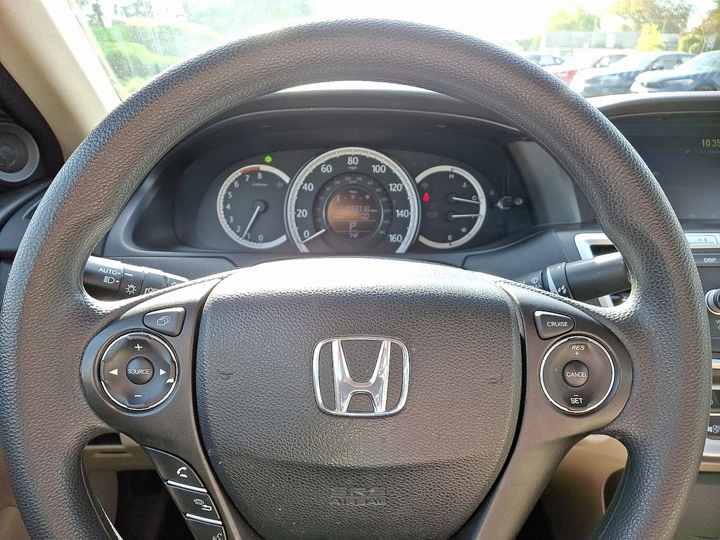 Thumbnail: 2013 Honda Accord - 21