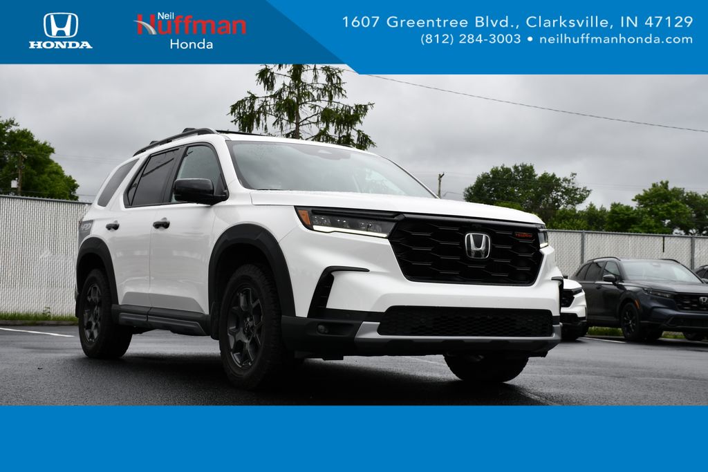 Platinum White 2023 Honda Pilot SUV / Crossover All-Wheel Drive Automatic