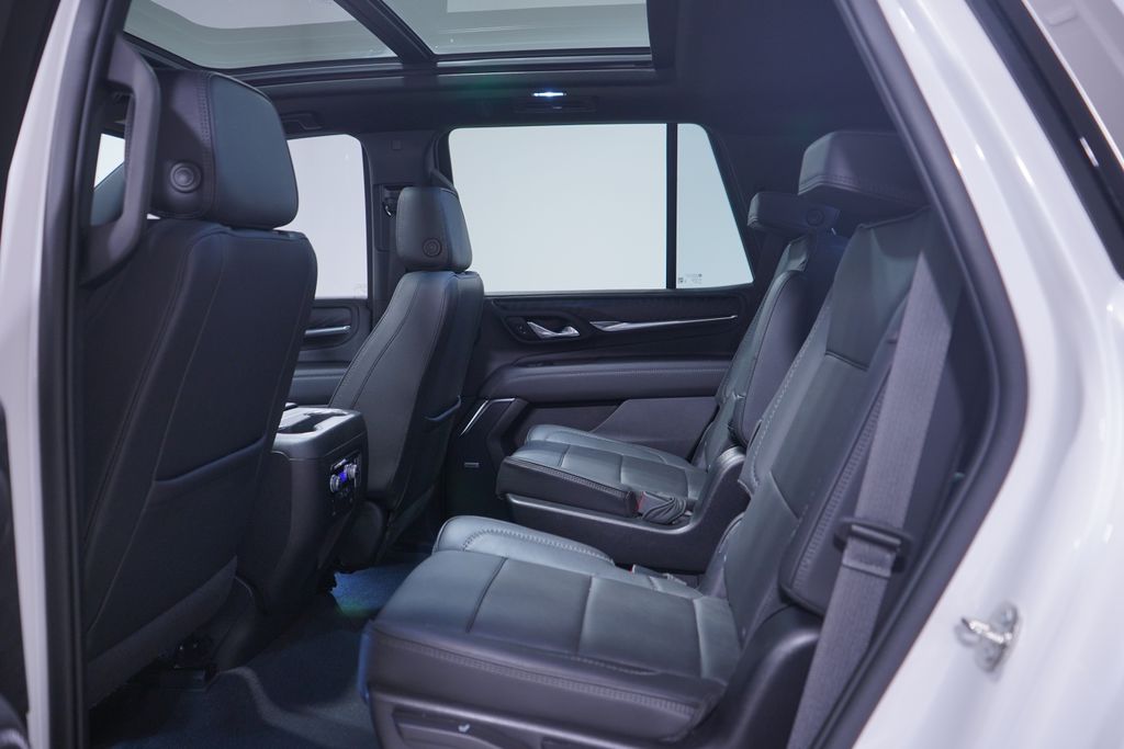 Thumbnail: 2023 GMC Yukon - 9