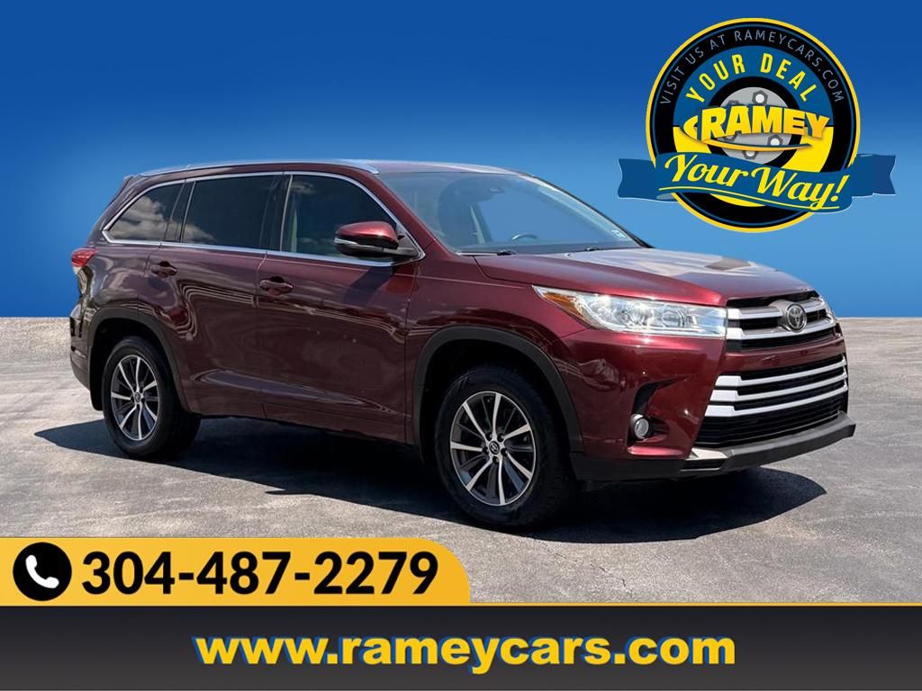 Ooh La La Rouge Mica 2018 Toyota Highlander XLE AWD SUV / Crossover All-Wheel Drive 8-Speed Automatic