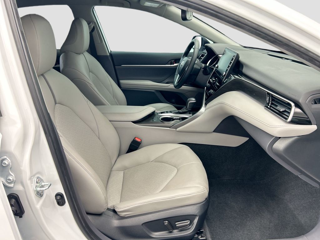 Thumbnail: 2023 Toyota Camry - 18