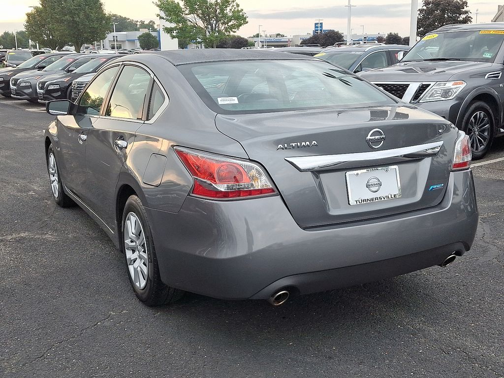 Thumbnail: 2014 Nissan Altima - 4