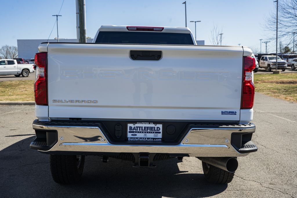 ChevroletSilverado 3500HD6