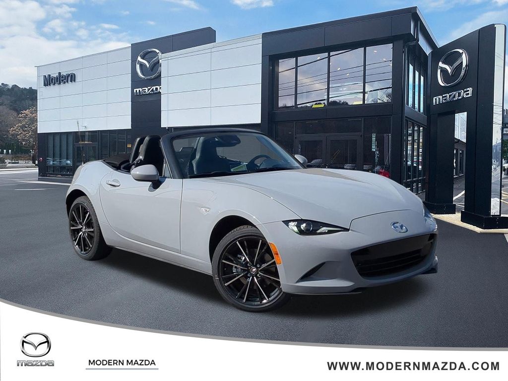 Aero Gray Metallic 2026 Mazda MX-5 Miata Convertible Rear-Wheel Drive 6-Speed Automatic