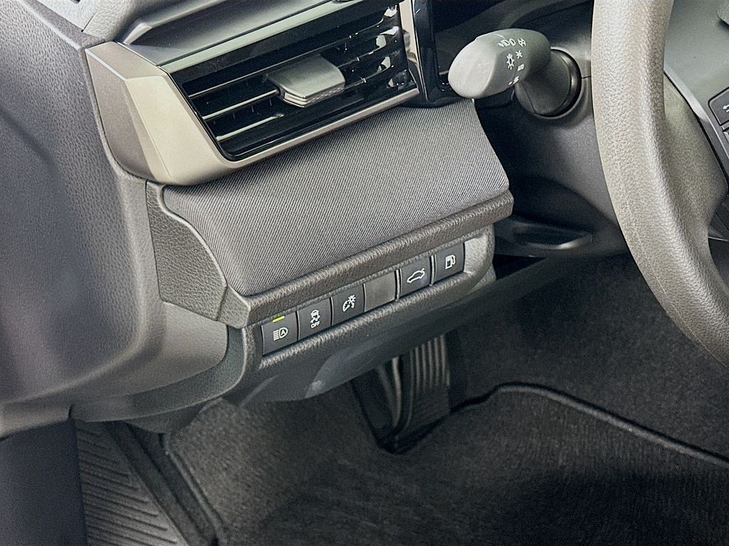 Thumbnail: 2026 Toyota Camry - 10