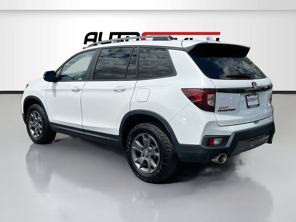Used 2024 White Honda TrailSport image 5