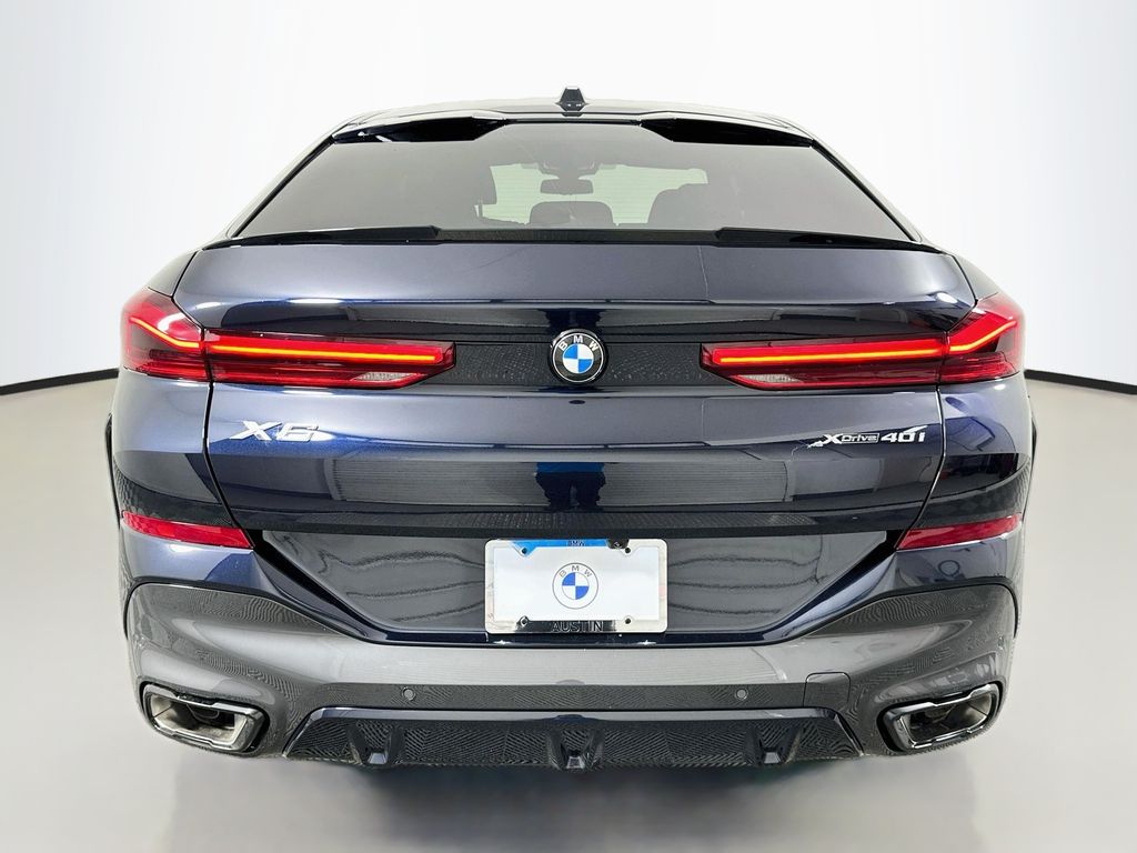 Thumbnail: 2027 BMW X6 - 6