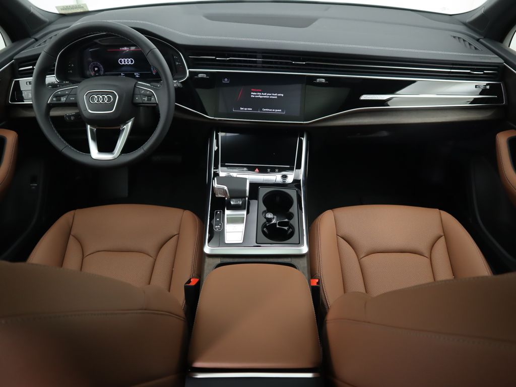 2025 Audi Q7  14