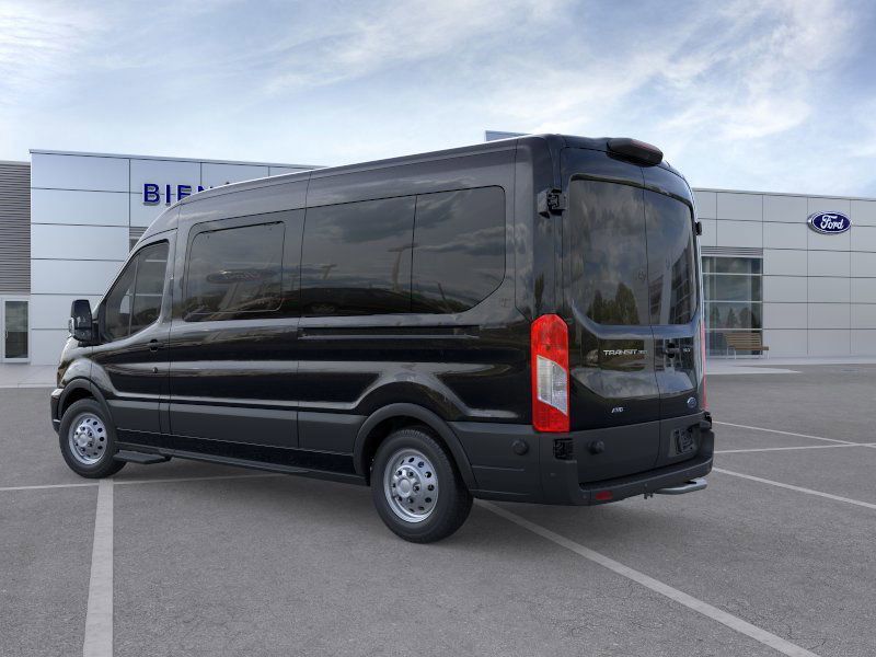 Transit Passenger Van 350 XLT Medium Roof w/148" WB