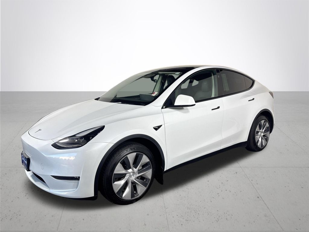 2023 Tesla Model Y Long Range