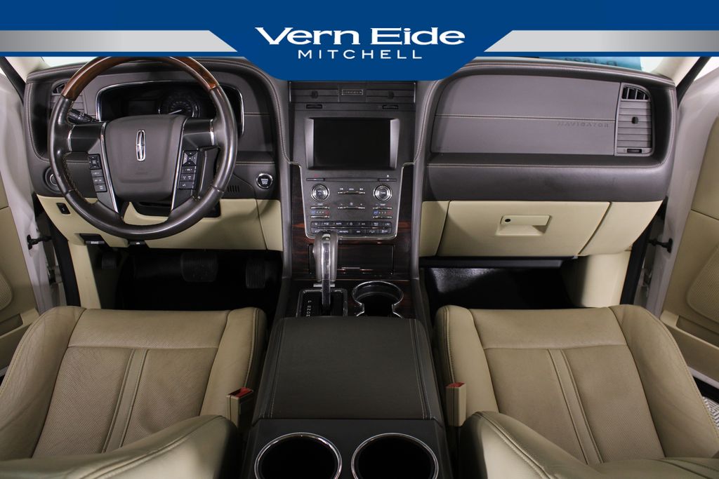 Used 2016 Lincoln Navigator L for sale in 