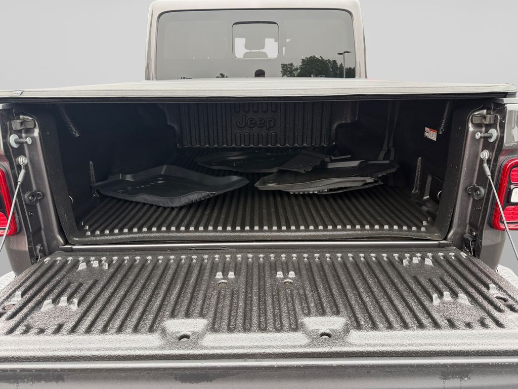 2021 Jeep Gladiator Overland Gray at Auto Express Mitsubishi