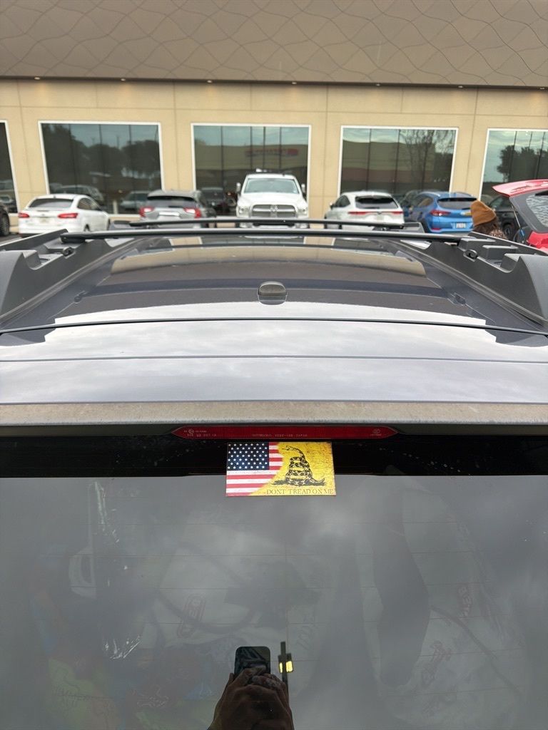 Thumbnail: 2015 Subaru Outback - 9