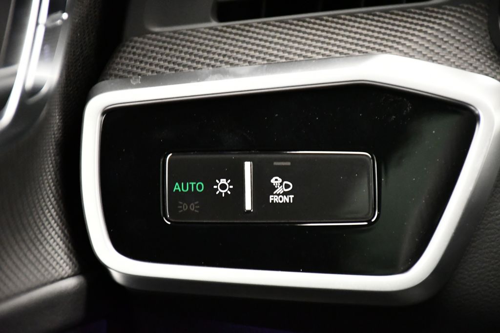 Thumbnail: 2026 Audi RS 6 - 20