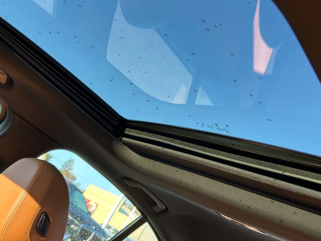 Thumbnail: 2023 BMW 3 Series - 16