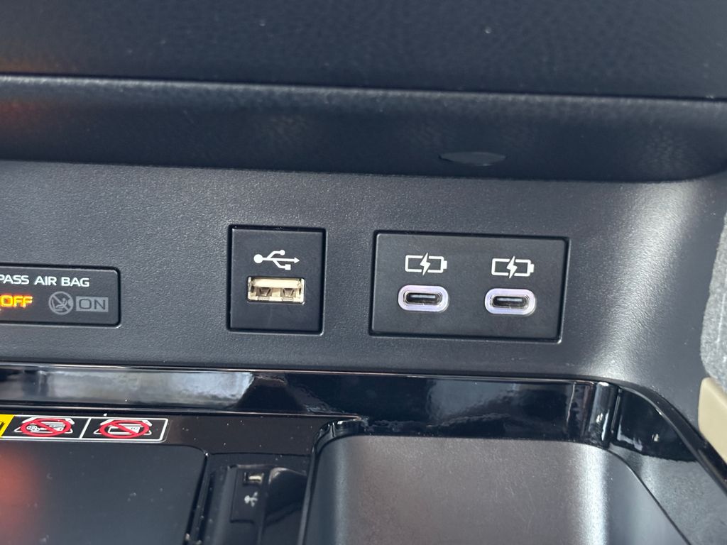 Thumbnail: 2025 Toyota Camry - 16