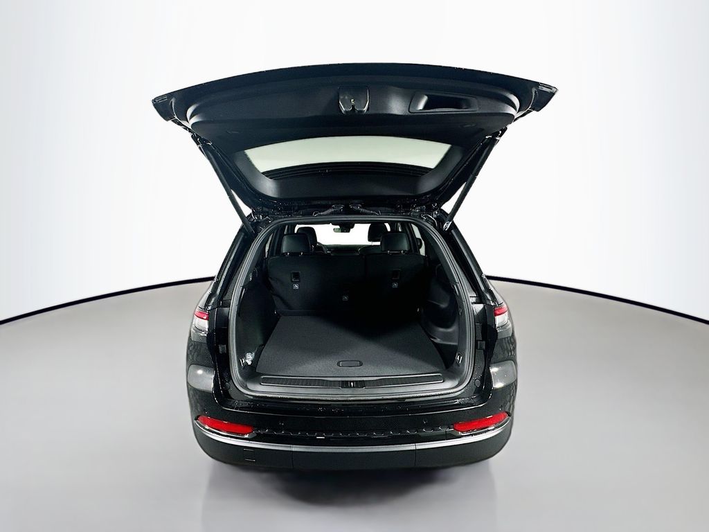 New 2025 Black Jeep Altitude image 15