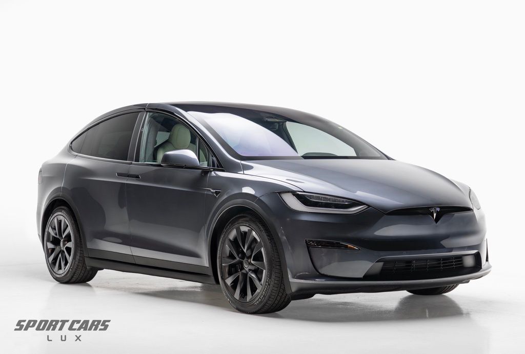 Tesla Model X 2022 Image