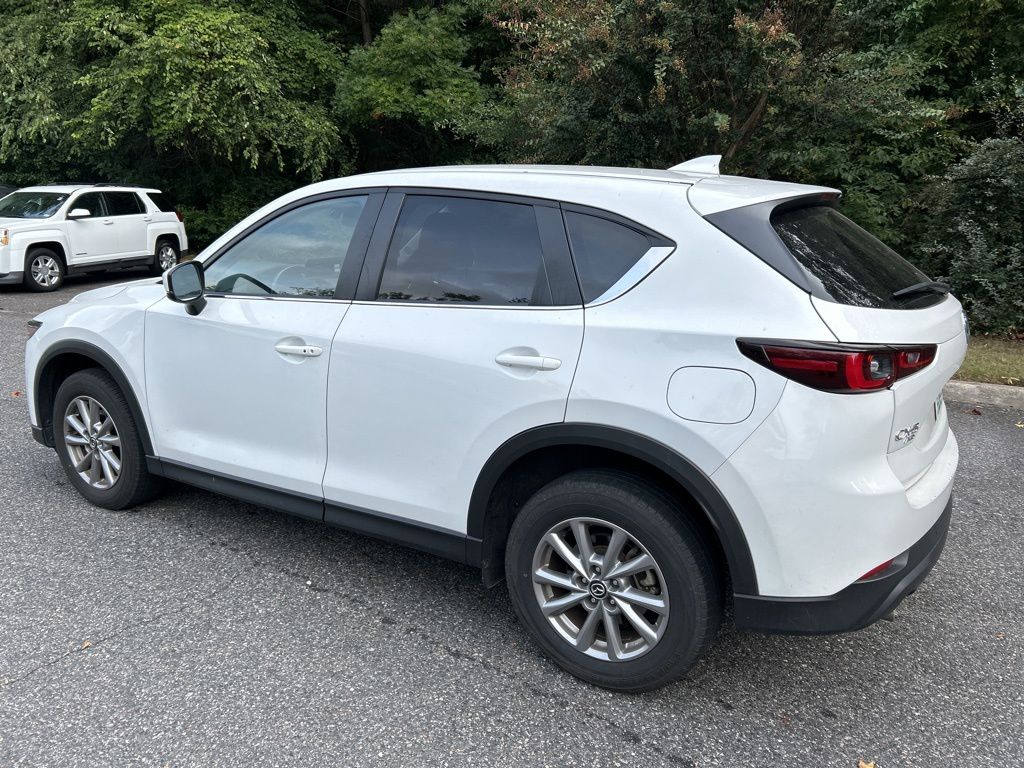 2023 Mazda CX-5 2.5 S Preferred Package 3