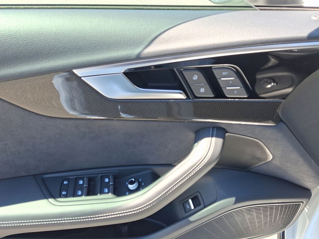 Thumbnail: 2023 Audi S4 - 12