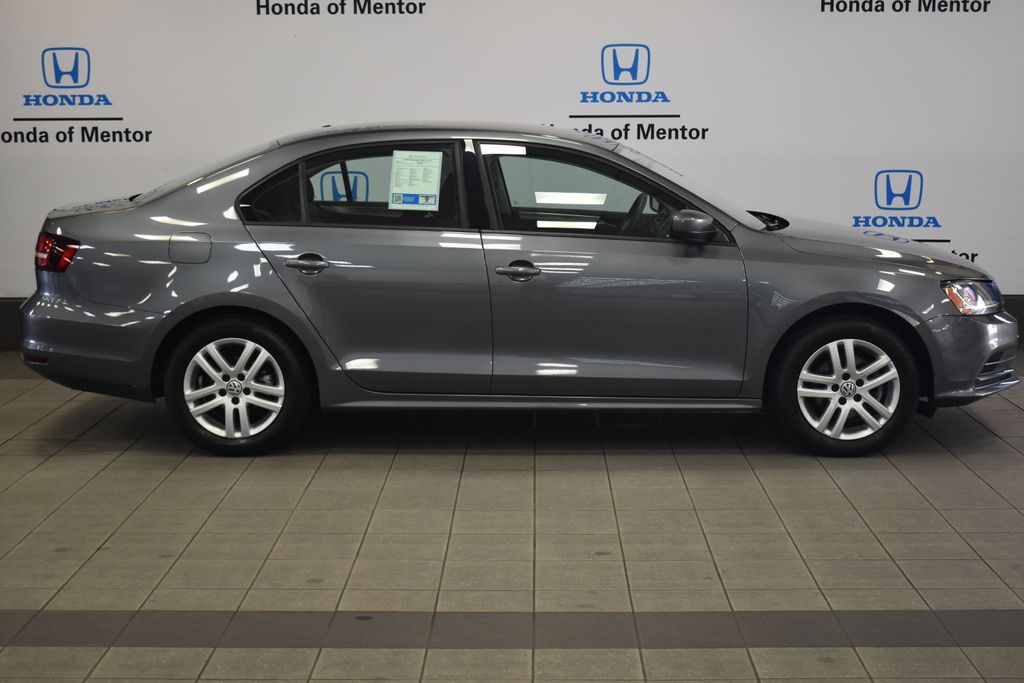Thumbnail: 2018 Volkswagen Jetta - 7