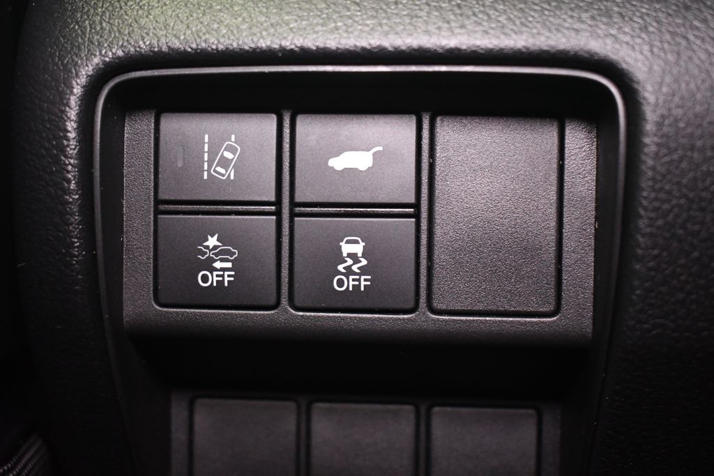 Thumbnail: 2019 Honda CR-V - 21