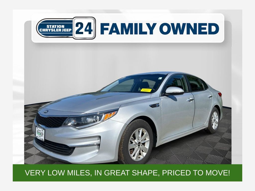 Silky Silver 2017 Kia Optima Sedan Front-Wheel Drive 6-Speed Automatic