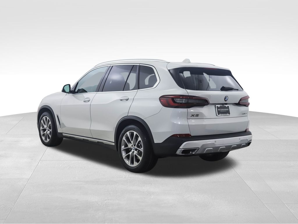 Thumbnail: 2022 BMW X5 - 4