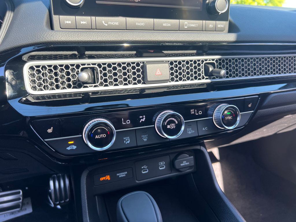 Thumbnail: 2026 Honda Civic - 32