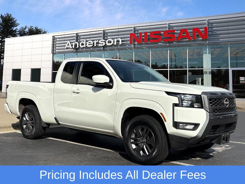 Glacier White 2025 Nissan Frontier Pickup Truck Four-Wheel Drive 9-Speed Automatic Overdrive