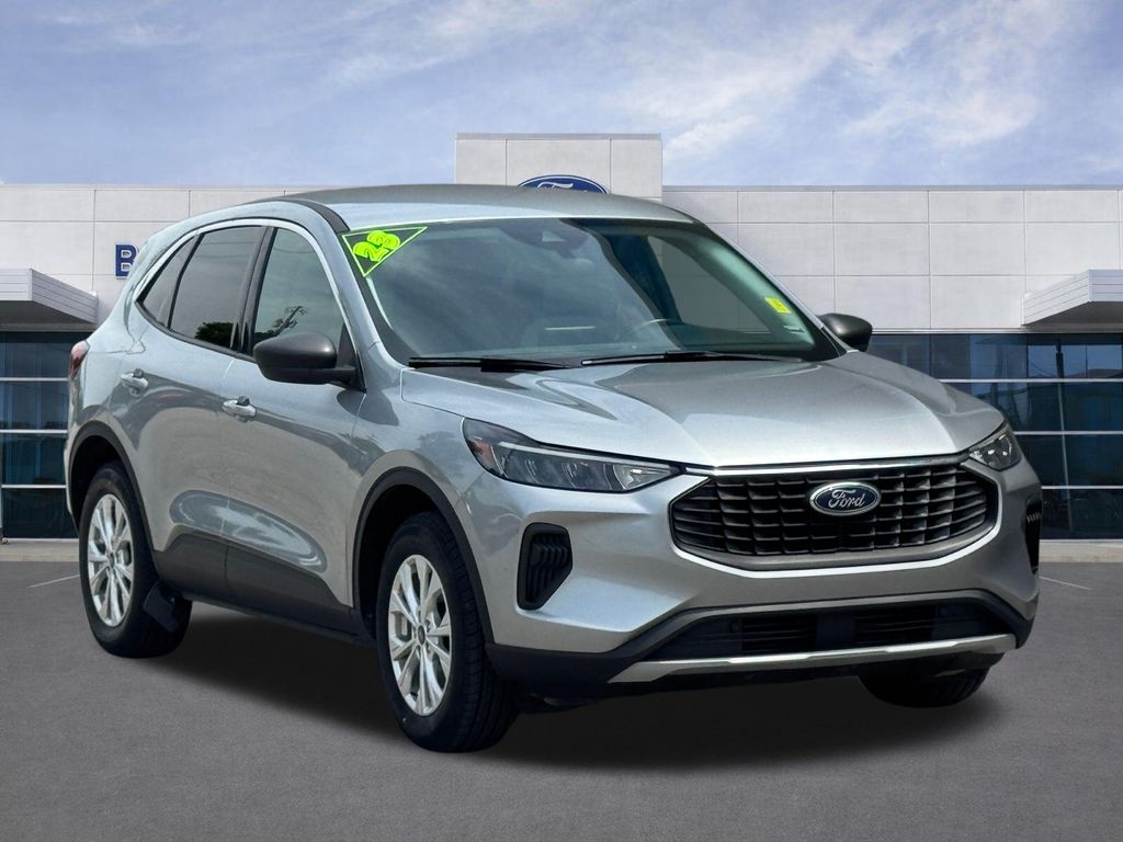 Used 2023 Ford Escape Active with VIN 1FMCU9GN7PUA42753 for sale in Kansas City