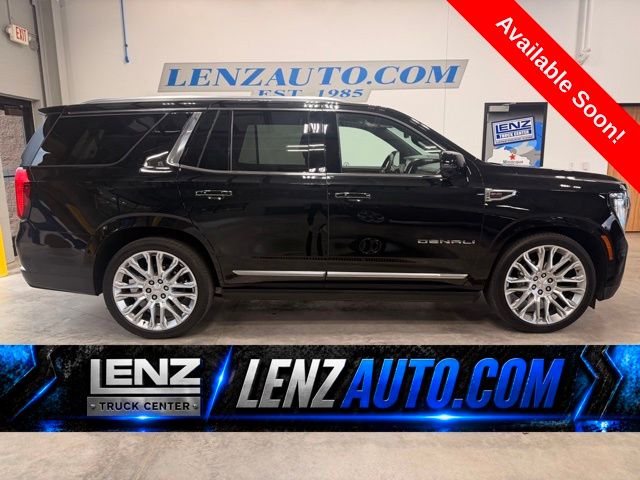 Onyx Black 2025 GMC Yukon SUV / Crossover Four-Wheel Drive 