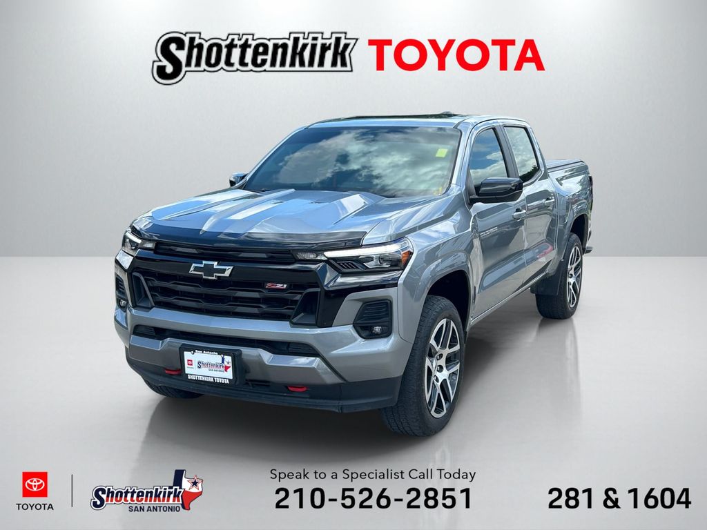 2023 Chevrolet Colorado 4WD Z71 Crew Cab Short Box's photo