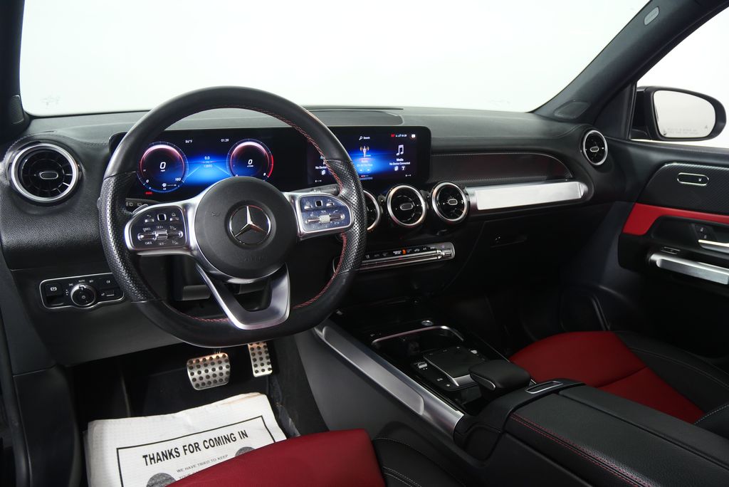 Thumbnail: 2022 Mercedes-Benz GLB - 19