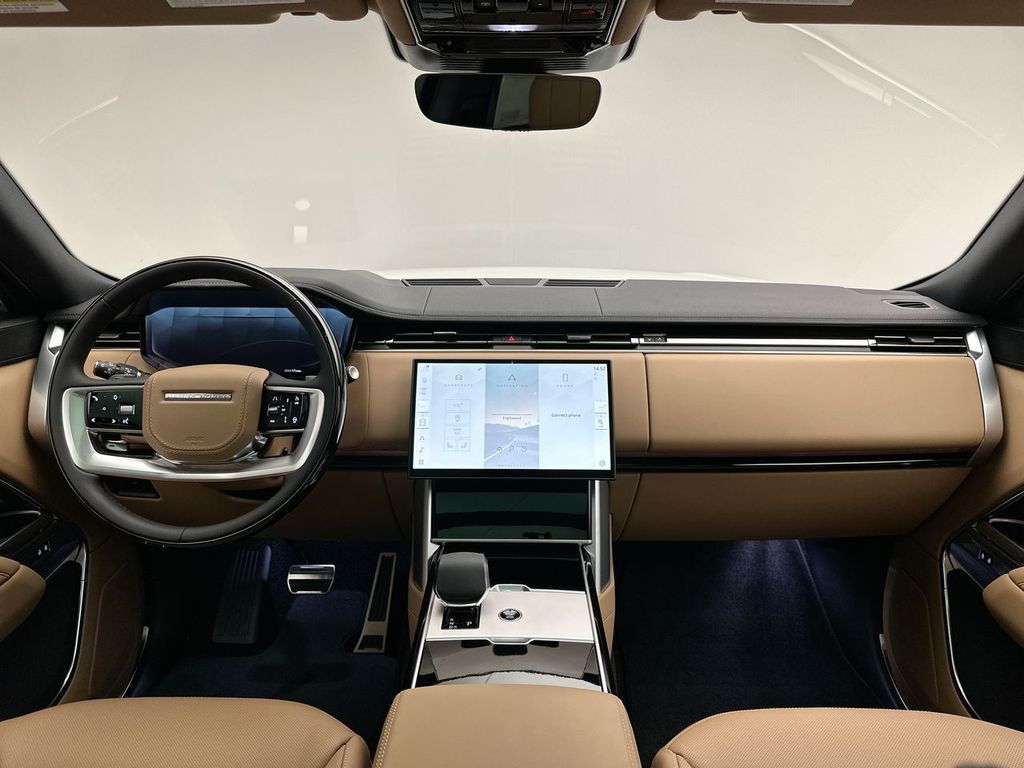 Thumbnail: 2025 Land Rover Range Rover - 8