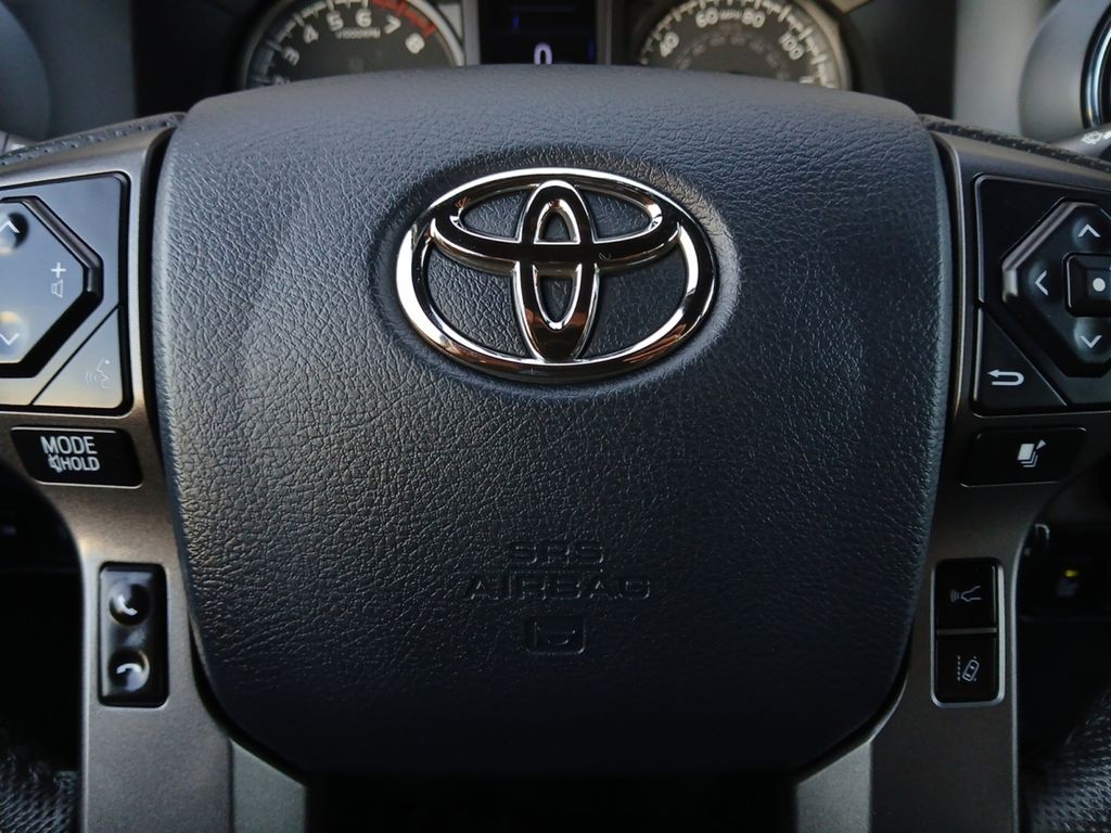 Used Car 2020 Toyota Tacoma  Trd Off-road For Sale Under $40,000 In Austin, Texas